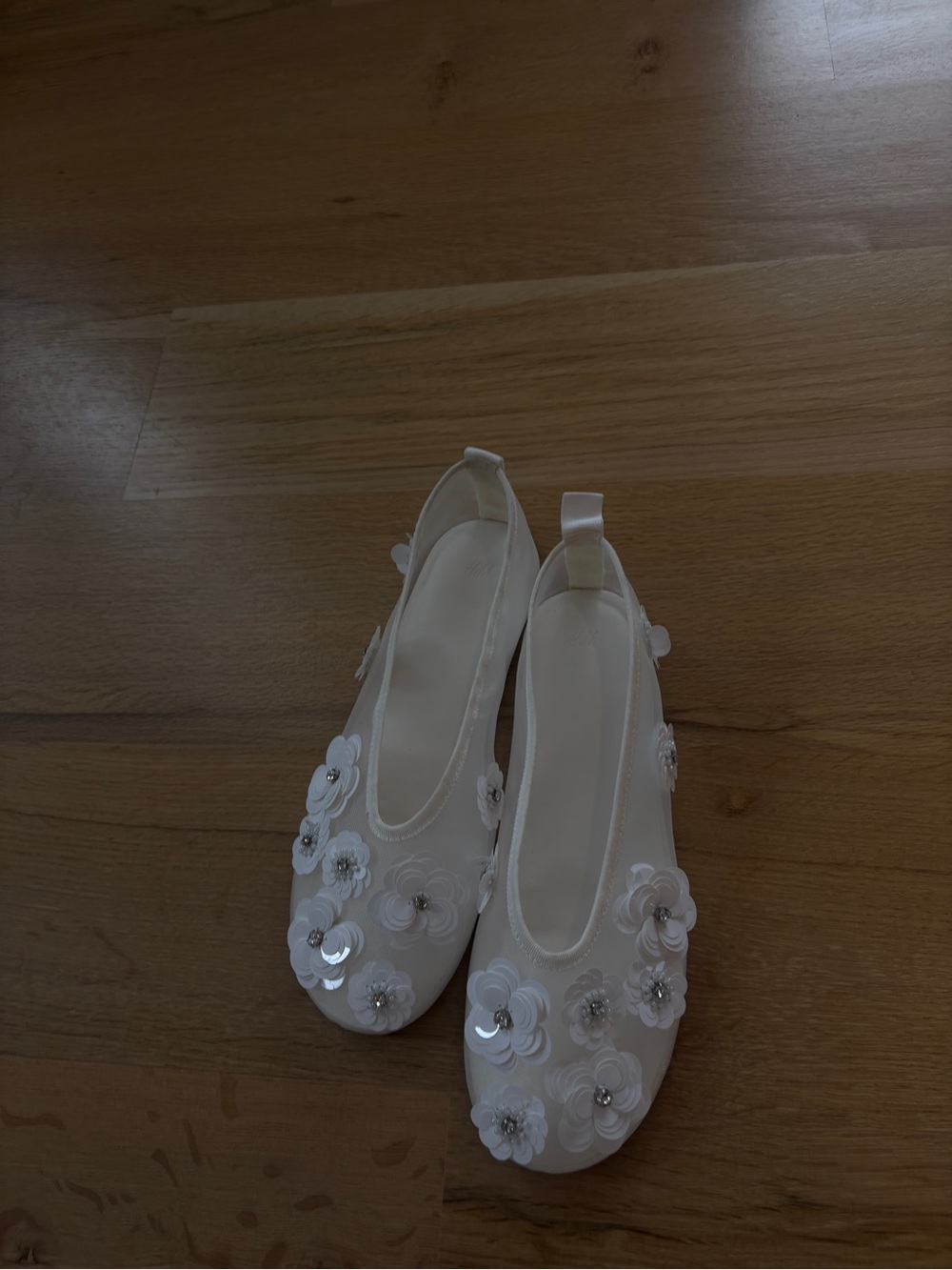 H&M white tulle ballerinas with floral details!